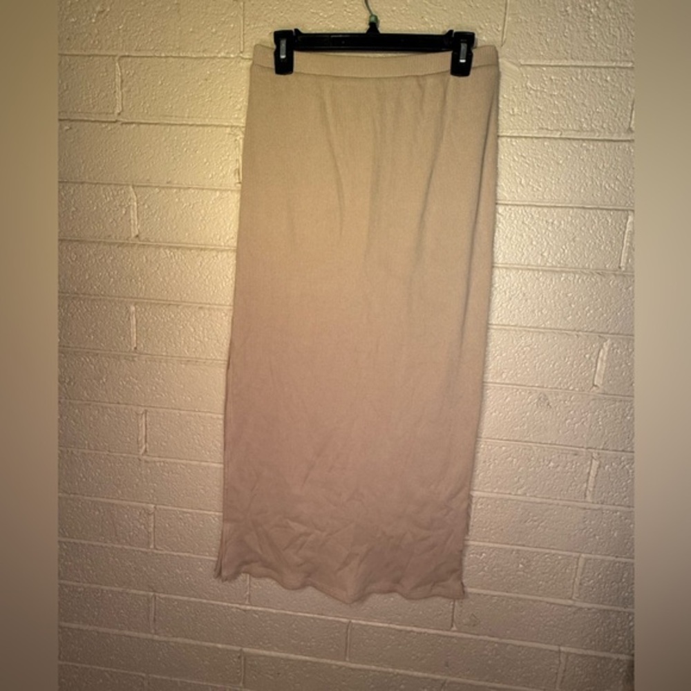 Old Navy Beige Maxi Skirt
